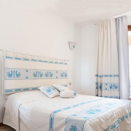 La Pavoncella Pula Apartment Bagian luar foto